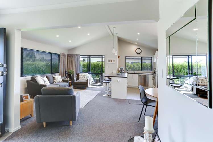 7 Buckingham Place Springvale_1