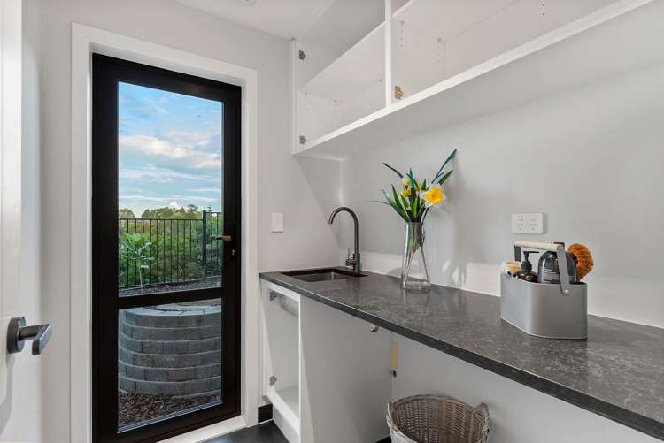 21 Rural View Terrace Pukekohe_21