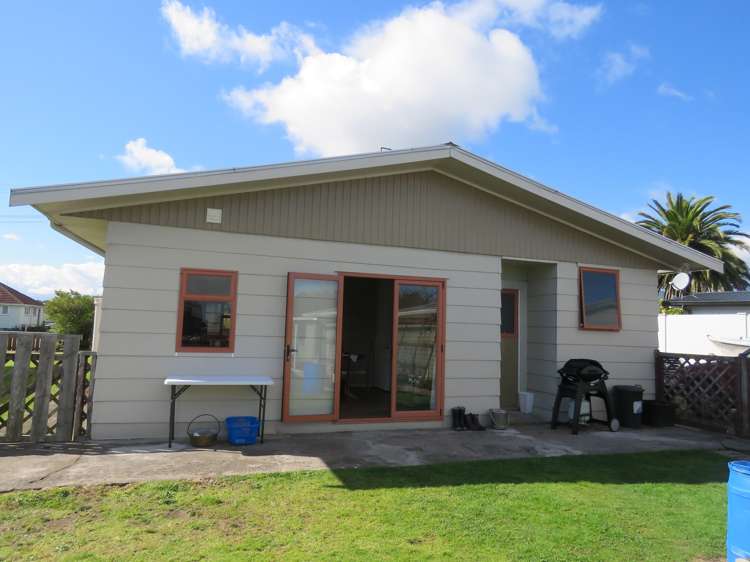 132 Derby Street Westport_16