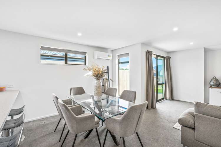 5 Romney Drive Belfast_4