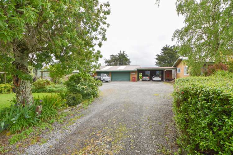 110 Somerset Road Carterton_18