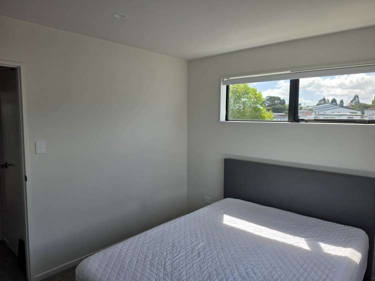 8D Kaikoura Street Henderson_6