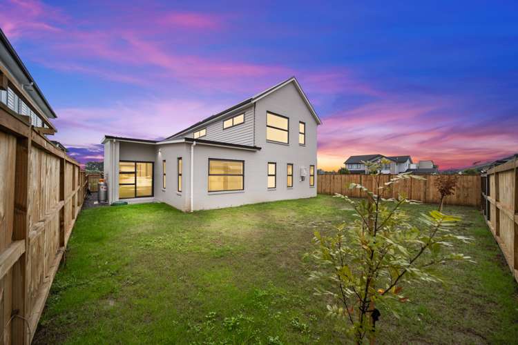 86 Kahui Parade Karaka_18