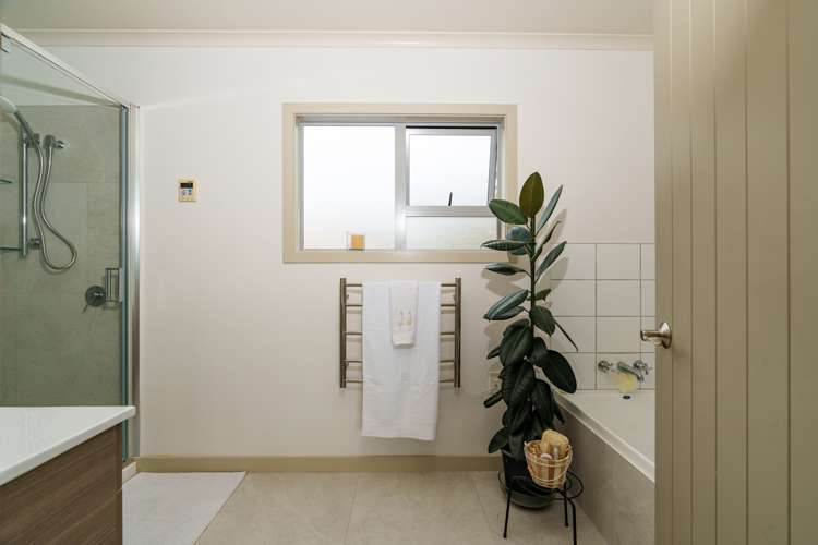 8 Edna Street Ocean View_24