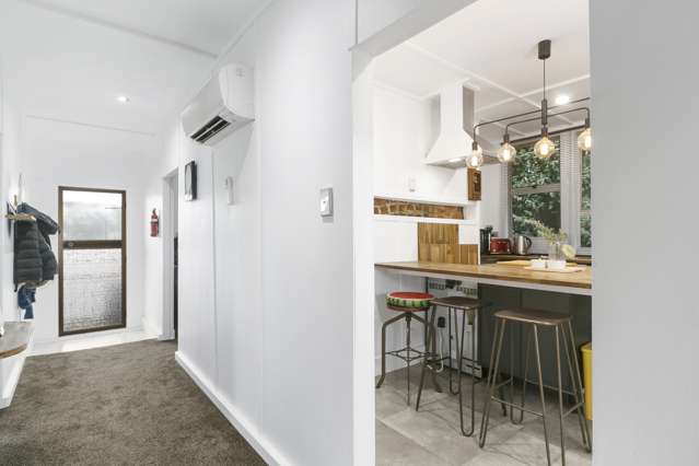 25 Adderley Terrace Ravensbourne_2