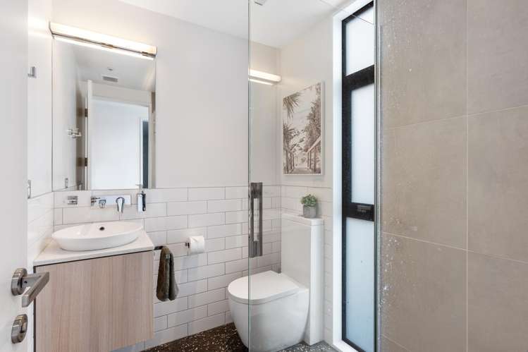48 Office Road Merivale_22