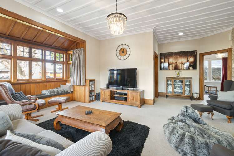 287 College Street West End_14