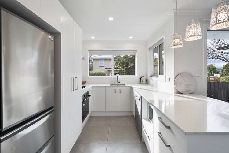 33 Liverpool Street Takaro_5