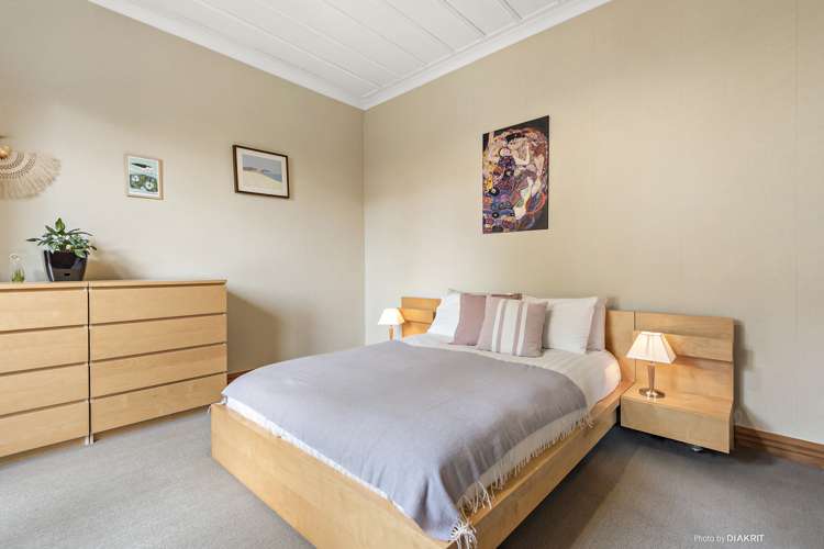 121 Hanson Street Newtown_9