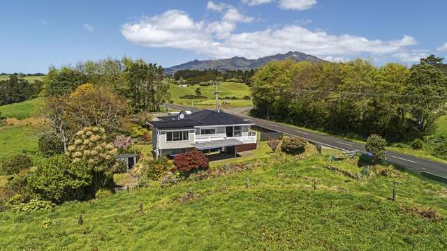 401 Koru Road Oakura_1