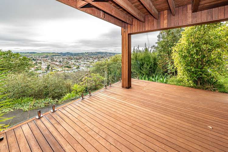 46 Mount View Road Bastia Hill_21