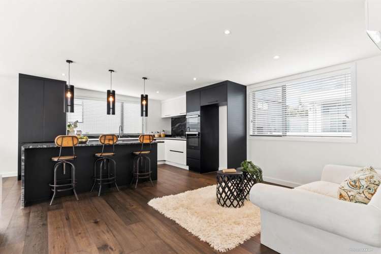 67b The Parade Bucklands Beach_14