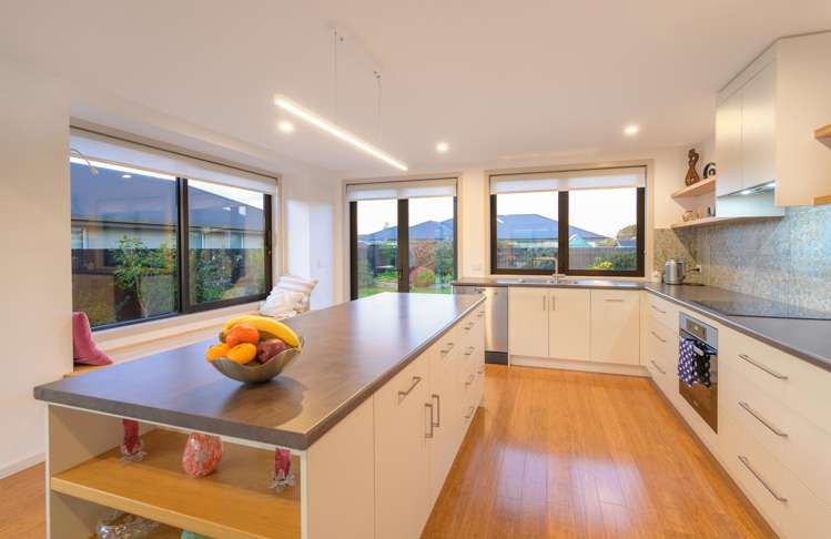 25 Memorial Drive_5