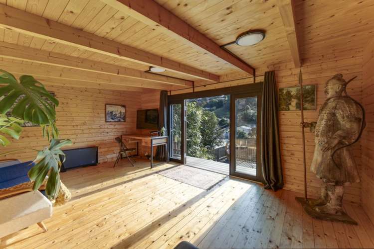 72 Toi Toi Street Toi Toi_23