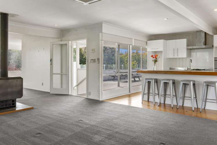 74 Taharepa Road Hilltop_3