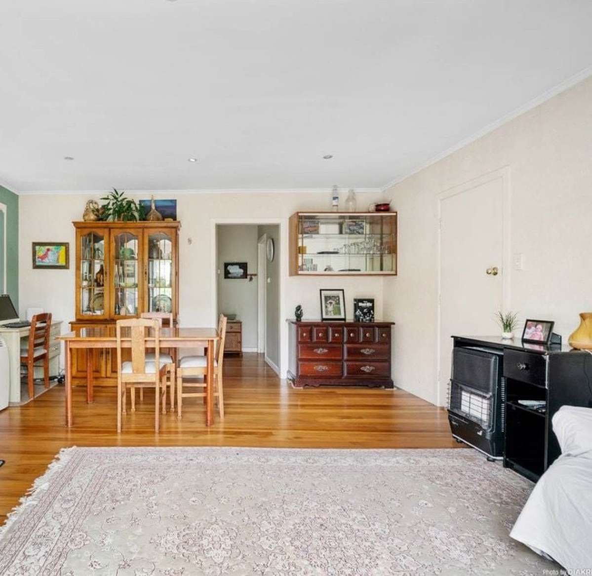 Charming 2-Bedroom Standalone Home 5