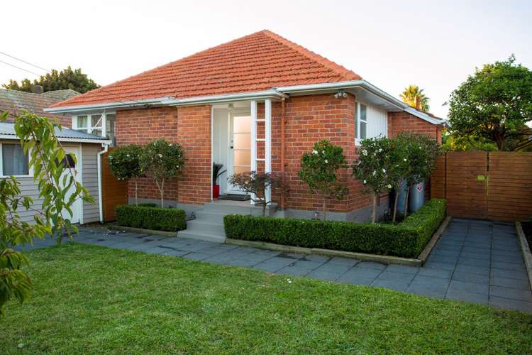 14 Bond Place Onehunga_11