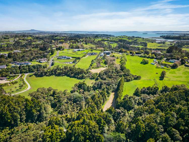 565 Whitford Road Whitford_10