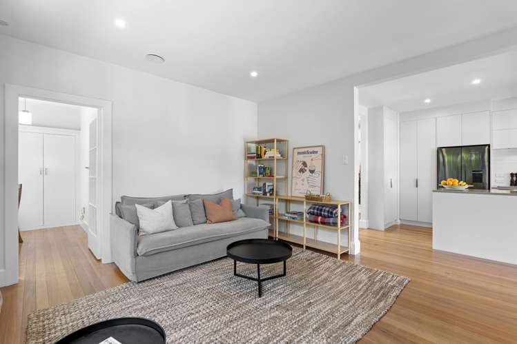 37 Fairview Street Somerfield_11