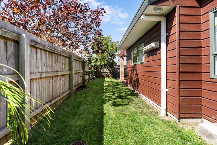 4/26 Inverness Road Browns Bay_27