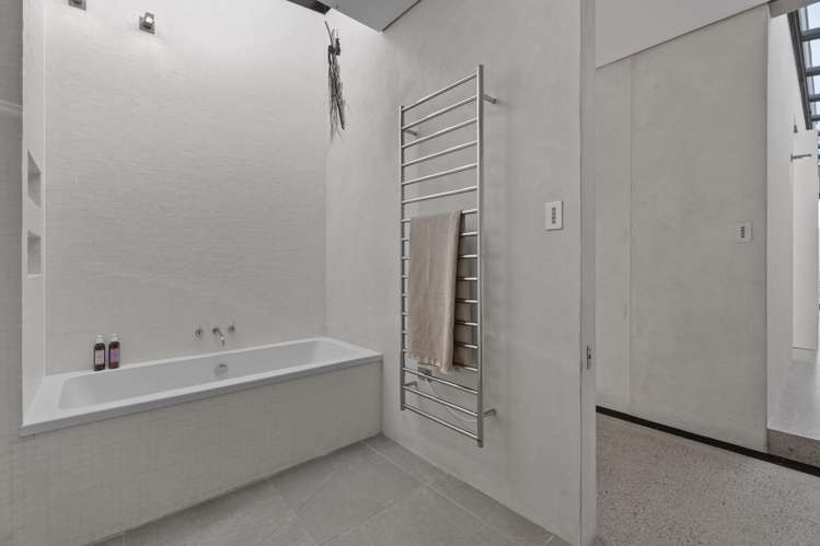 38 View Road Ostend_25