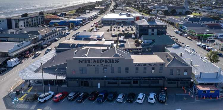 94-96 & 102-104 Revell Street Hokitika_1