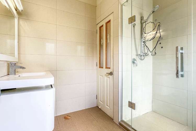 8 Walters Road Mount Wellington_12