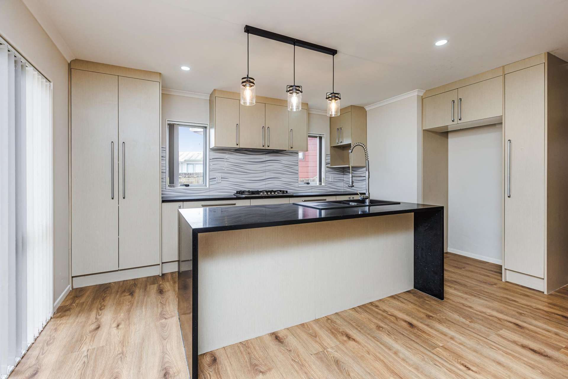 68d Henwood Road Mangere East_0