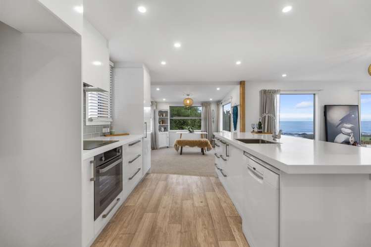 4 Scroggs Hill Road Brighton_8