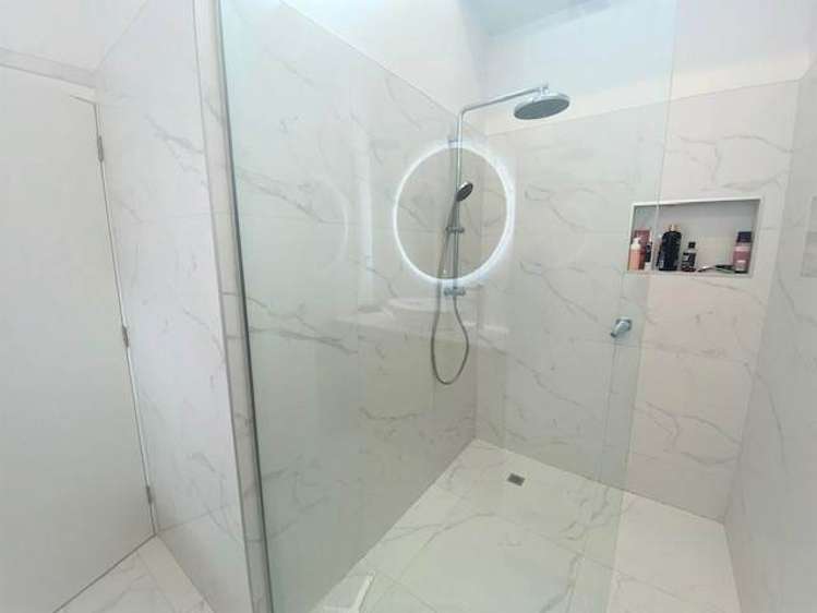 2/6 North Avenue Narrow Neck_2