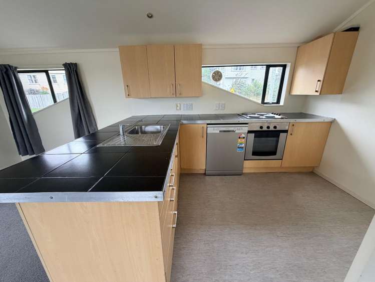  28 Morere Street Tītahi Bay_15