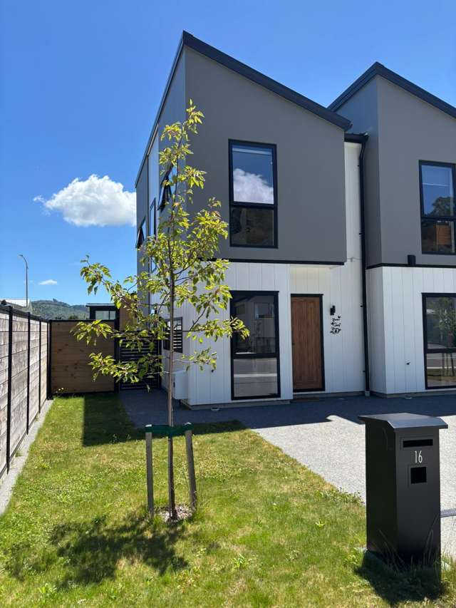  16 Harry Eruera Street Trentham_1