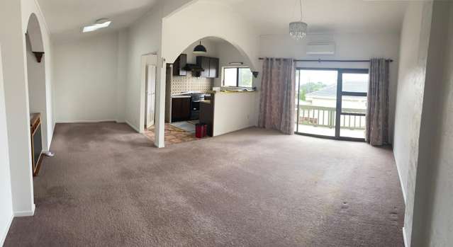 Charming 2BR Unit in Blockhouse Bay!