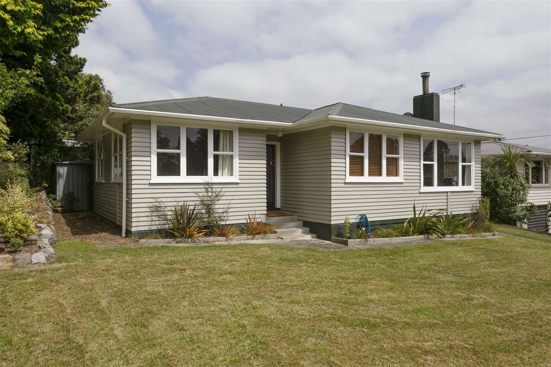 7 Peach Grove Taupo_0