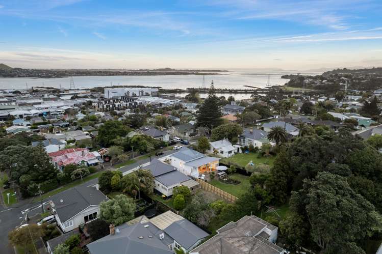 84 Arthur Street Onehunga_18