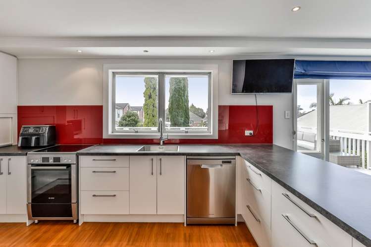 31 Oakley Avenue Waterview_10