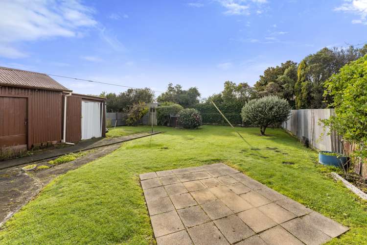 77 Shamrock Street Takaro_14