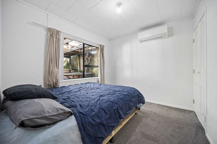 12 Kearney Place Massey_13