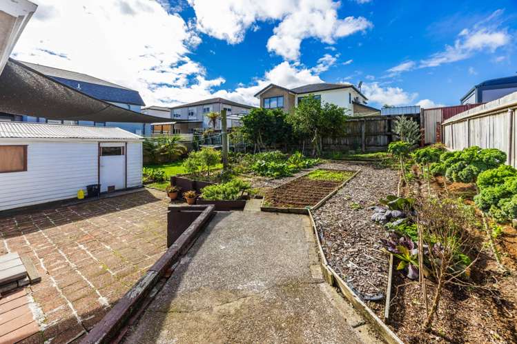 64a Kautami Avenue Papatoetoe_14