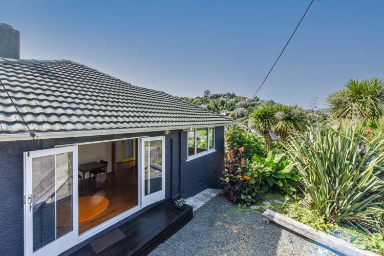 64 Montreal Road Toi Toi_16