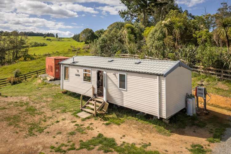 7 Penny Lane, Waikino_3