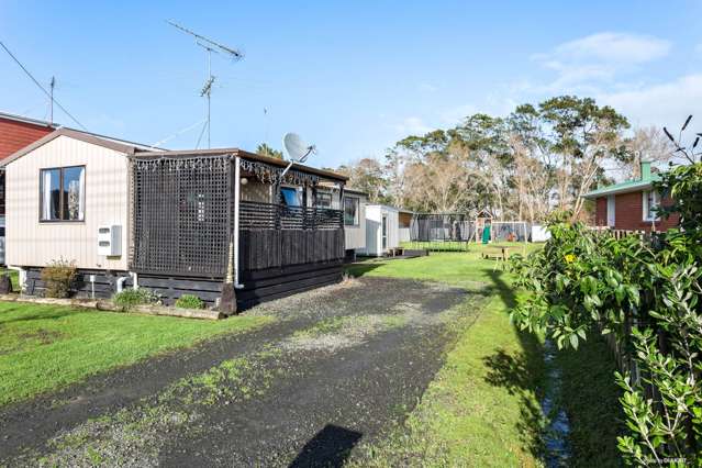 225 Parkhurst Road Parakai_1