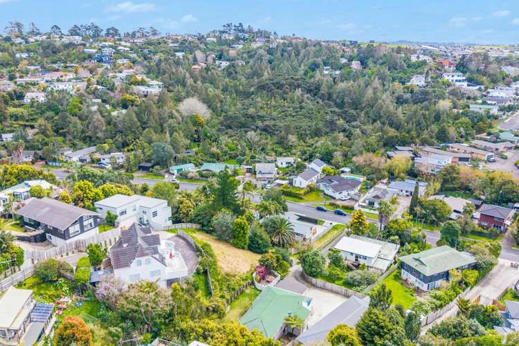 32 Awaruku Road Torbay_5
