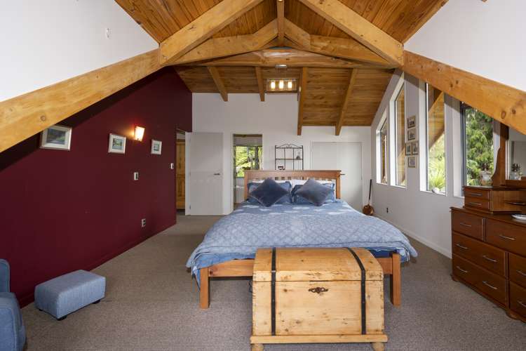 847 West Coast Road Oratia_16