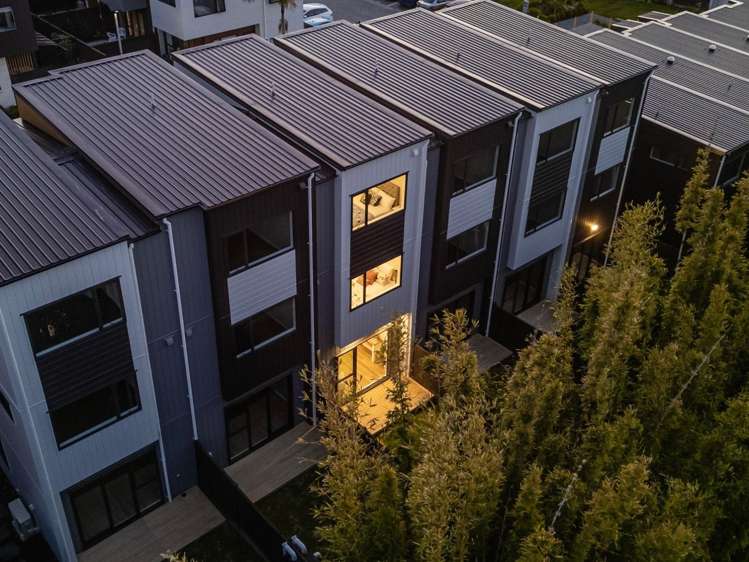 15 Don Oliver Lane Glen Eden_2