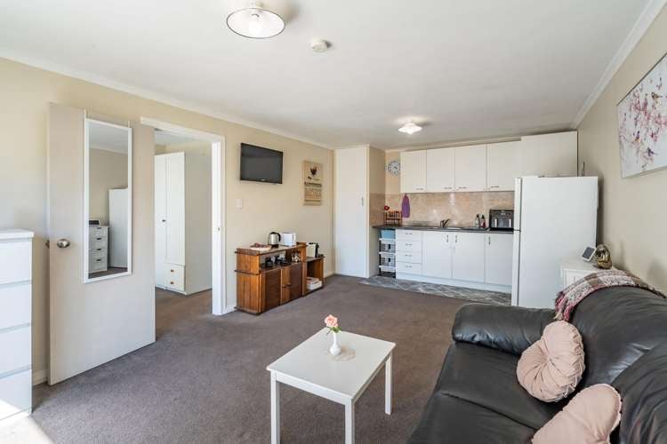 84 Corson Avenue Beckenham_19