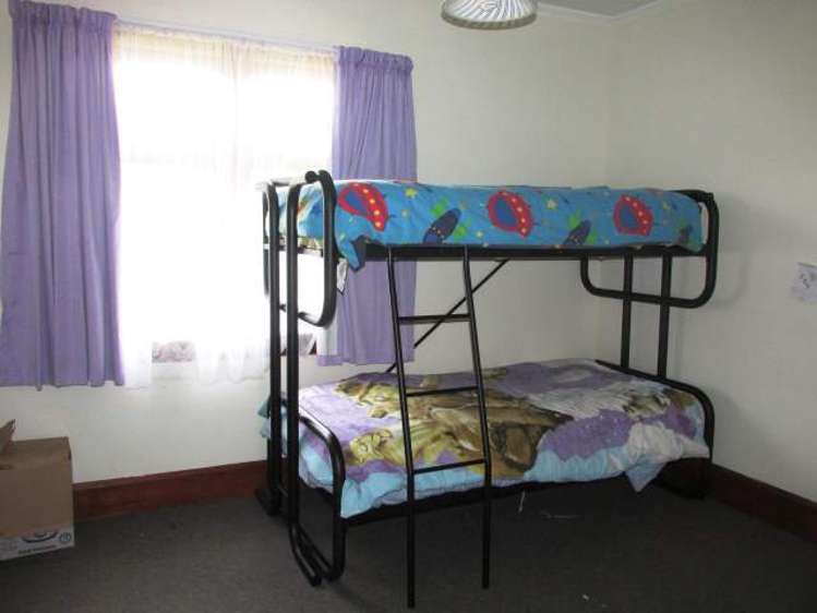 65 Shiel Street Reefton_8