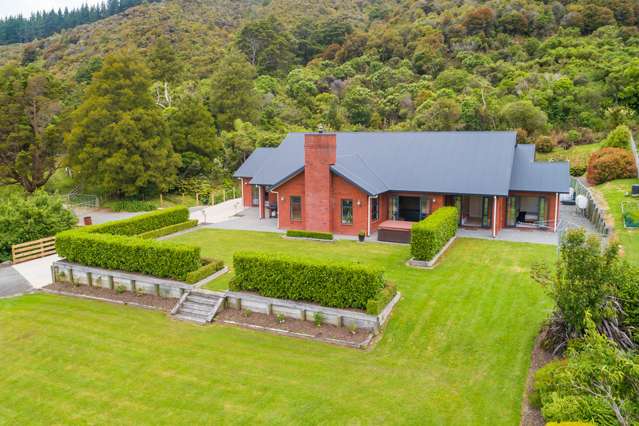 80e Gilbert Road Kaitoke_2