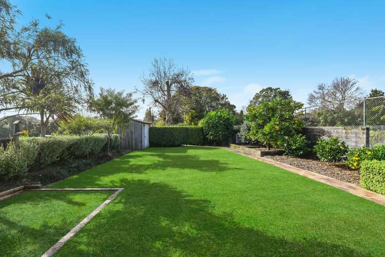 1040 River Road Queenwood_17