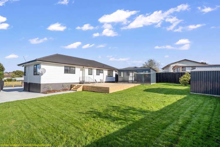 70 Archboyd Avenue Mangere East_13